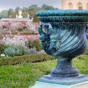 Vase bronze
