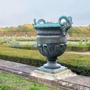 vase faune