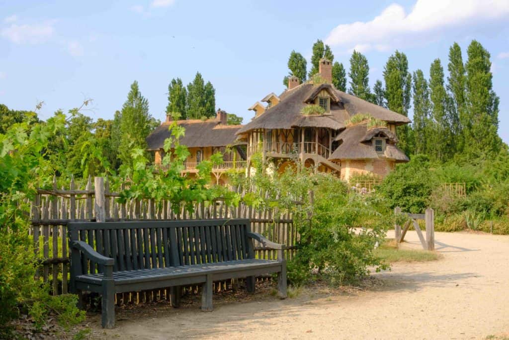 Banc Trianon au Hameau de la Reine